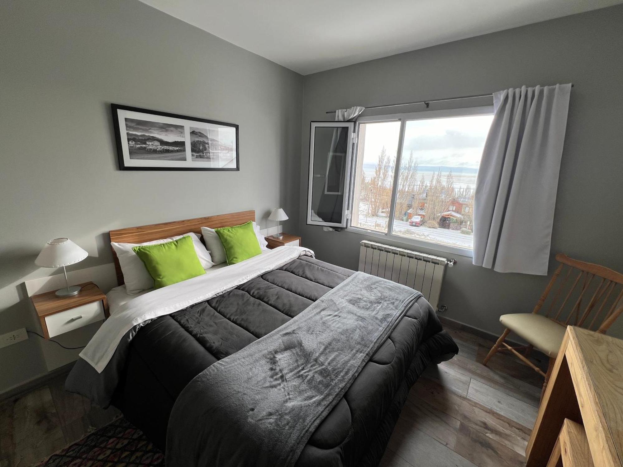 Viajero Calafate Hostel إل كالافاتي الغرفة الصورة