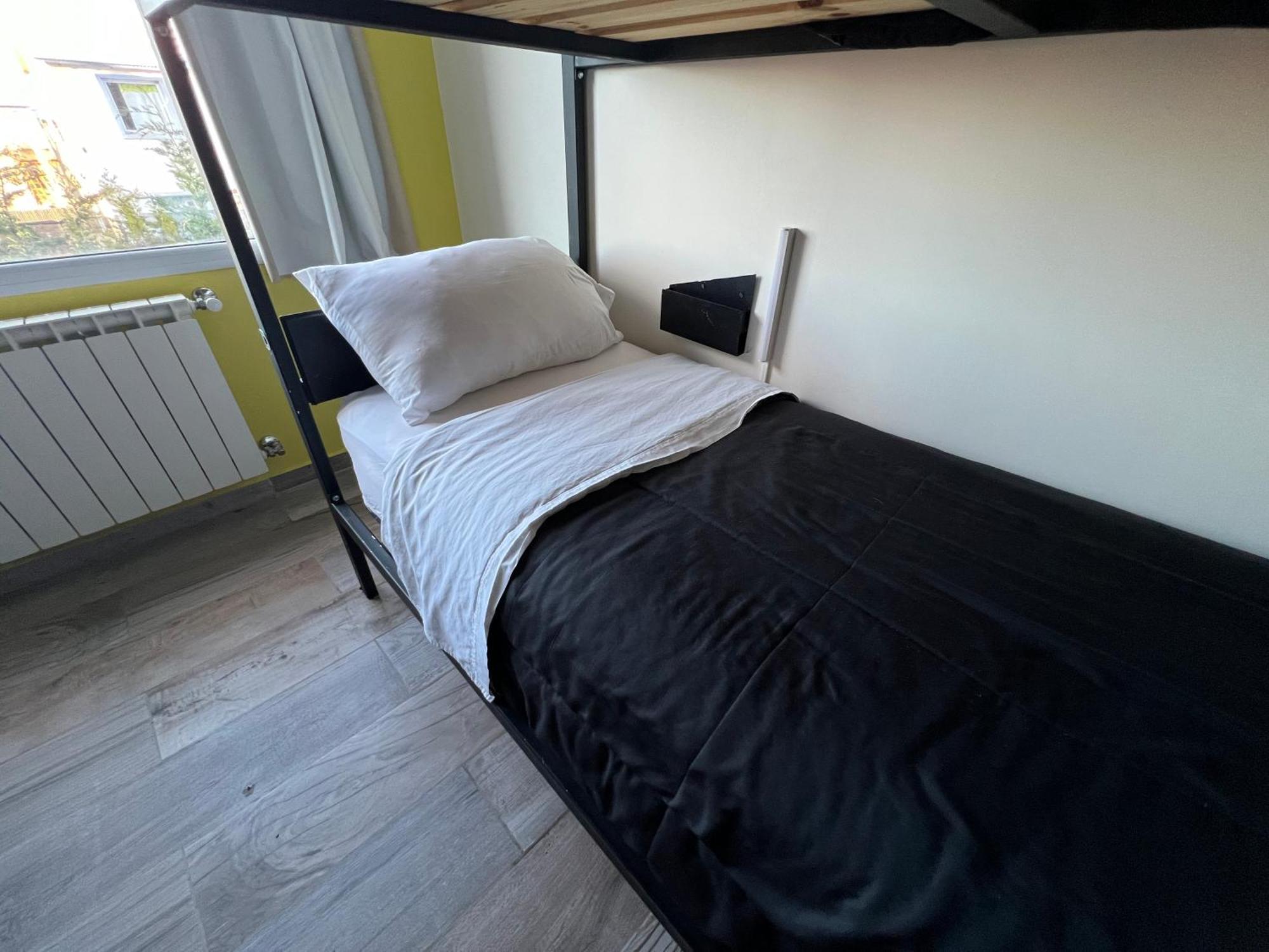 Viajero Calafate Hostel إل كالافاتي الغرفة الصورة